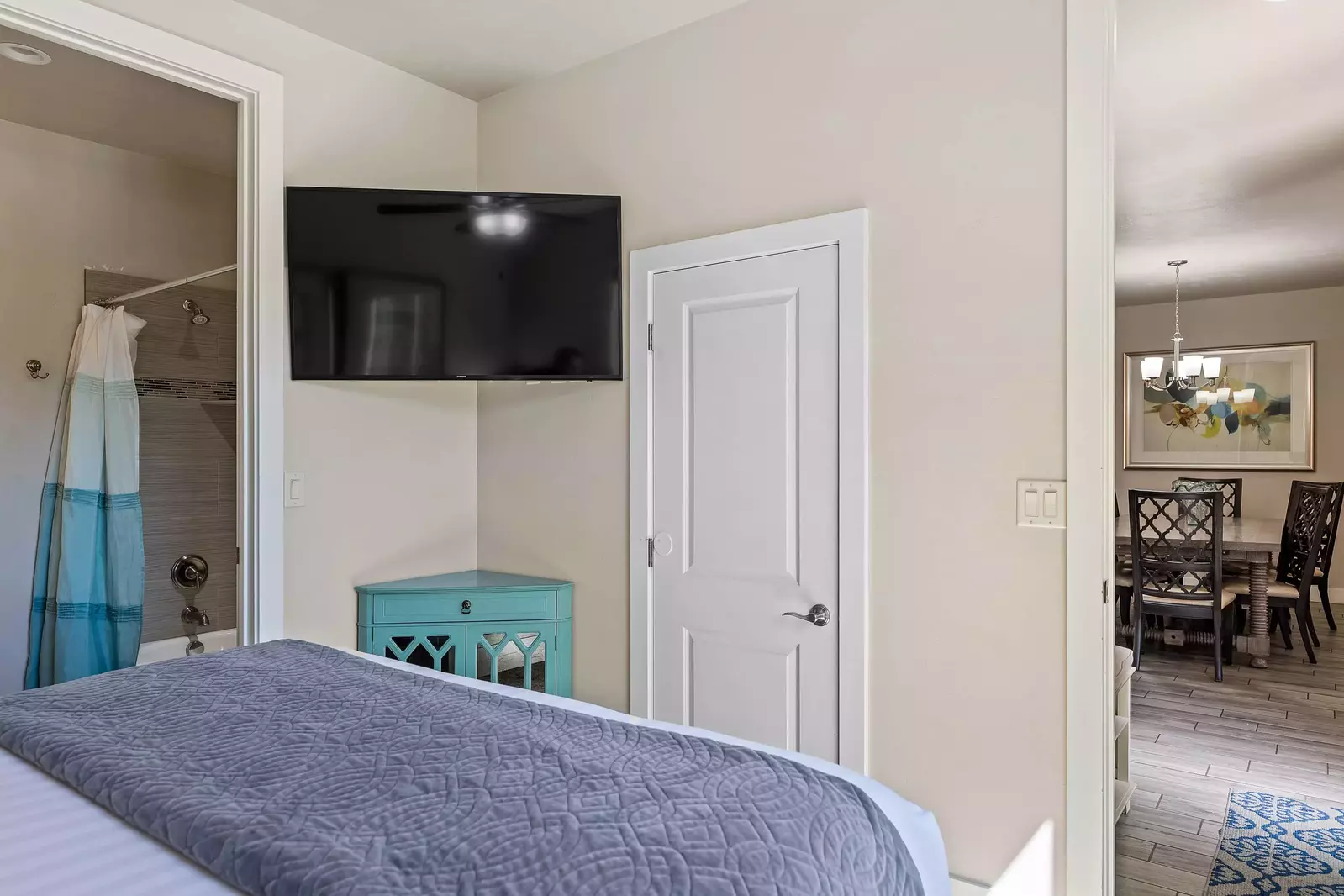 King Bedroom