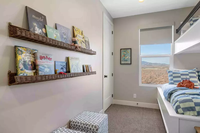 Books in 2 Twin/Double Bunks, 2 Twin Trundles Room