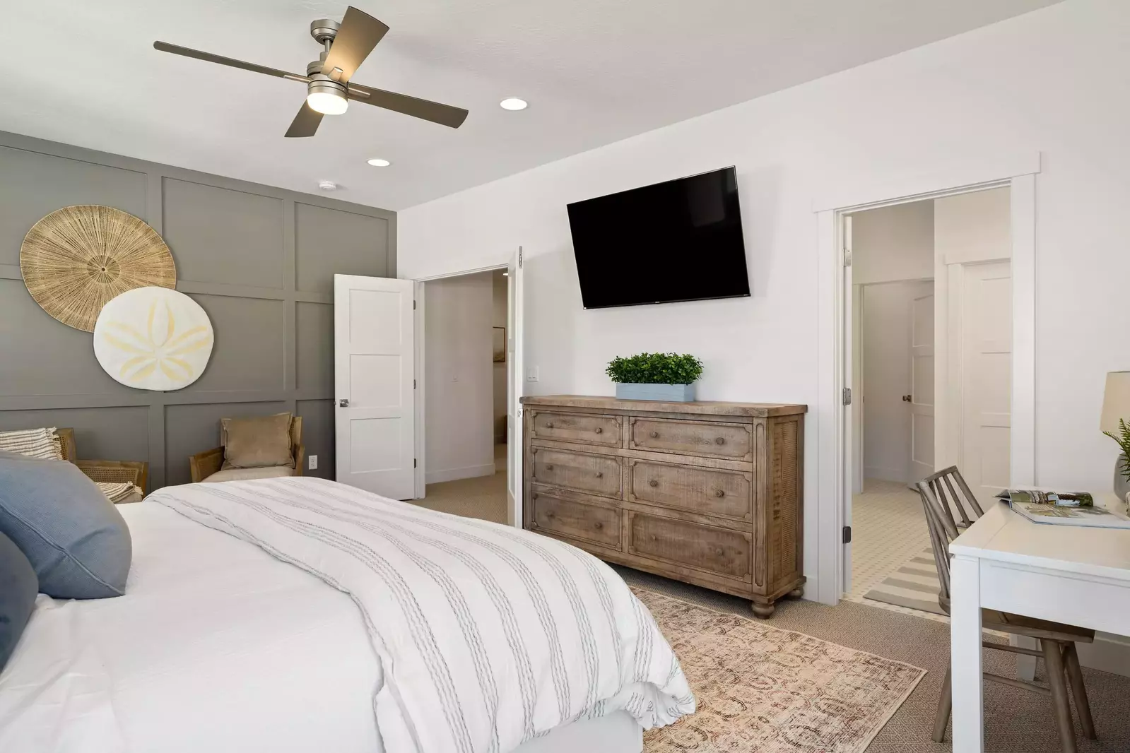 King Bedroom