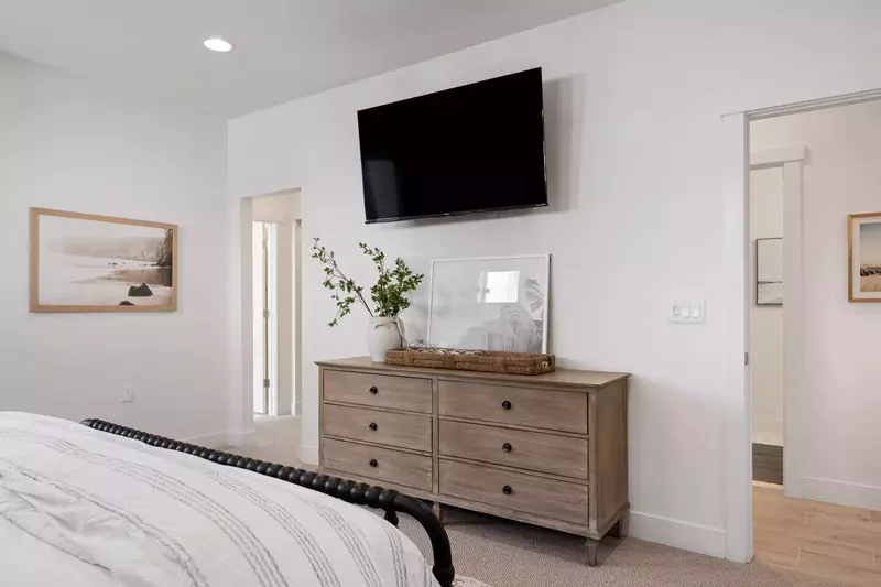 King Bedroom