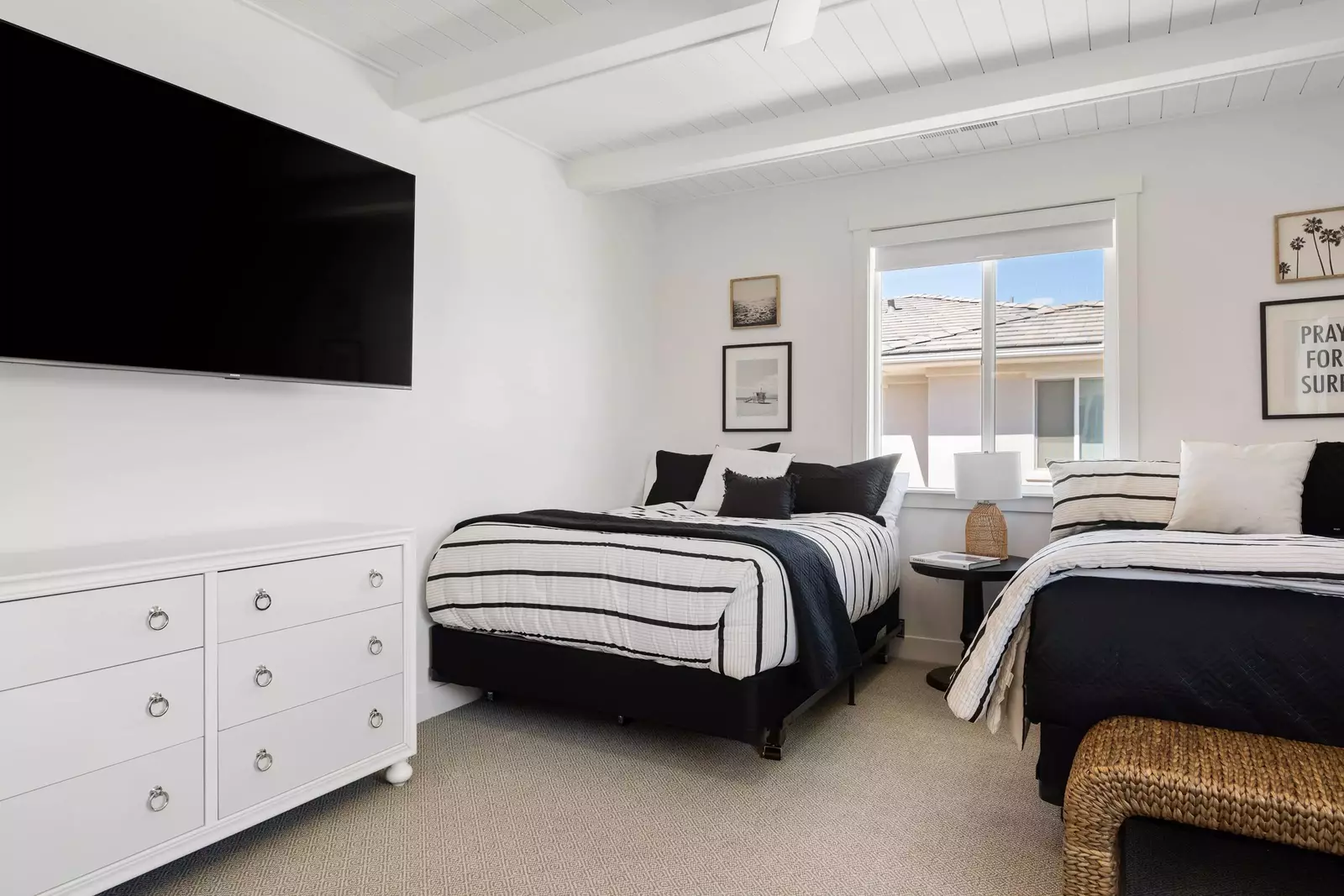 2 Queen Bedroom