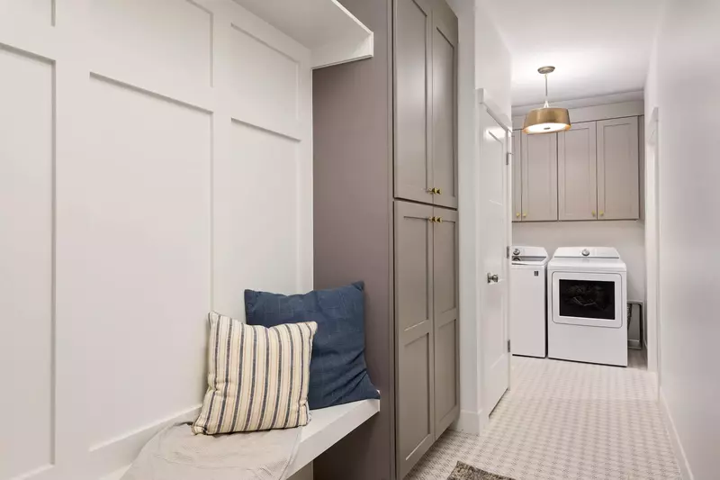 Mudroom and Laundry