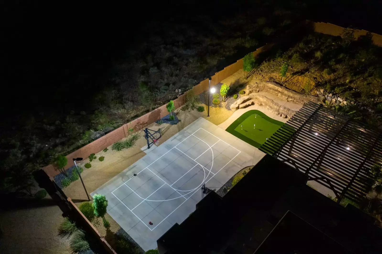 Pickleball & Basketball Court / Putting Green