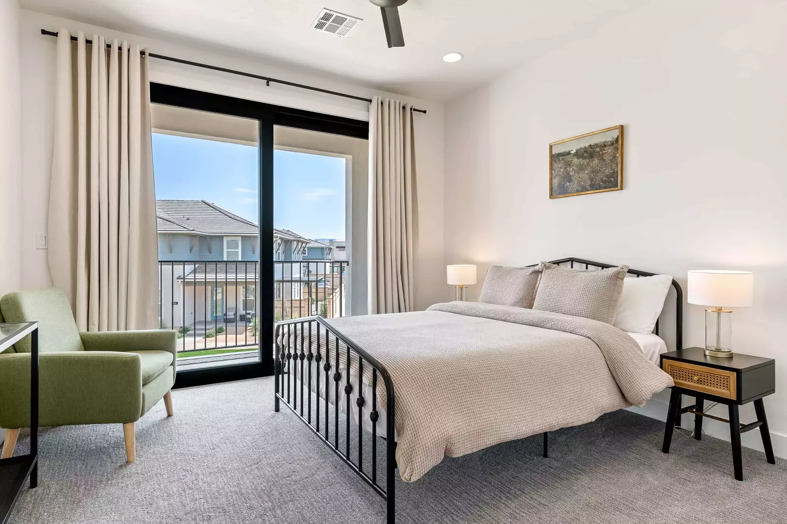 Queen Bedroom