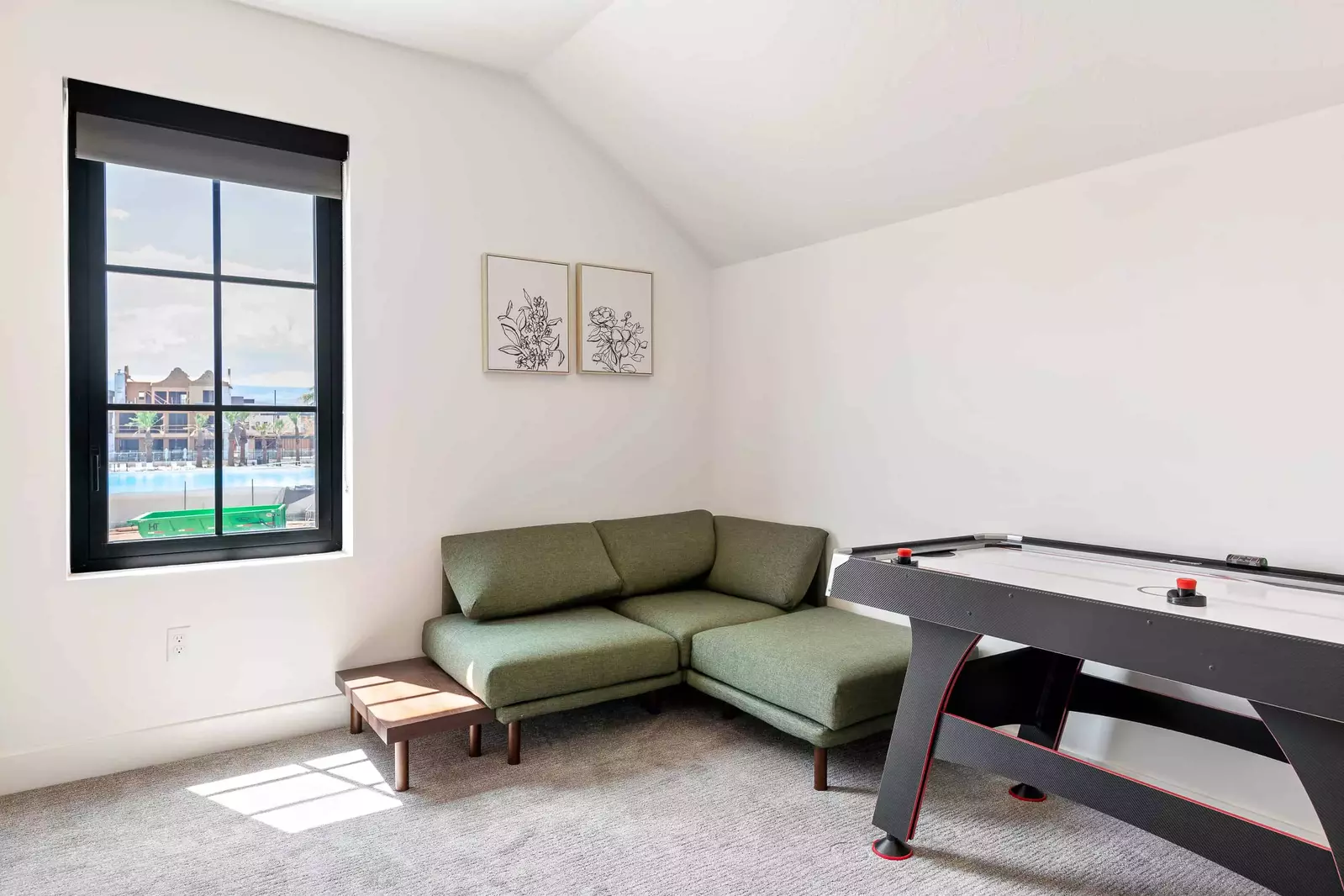 Bunk Room / Air Hockey