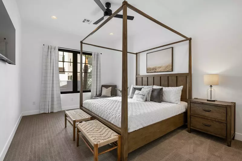 King Bedroom