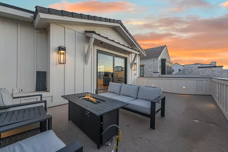 Fire Table and Outdoor Seating