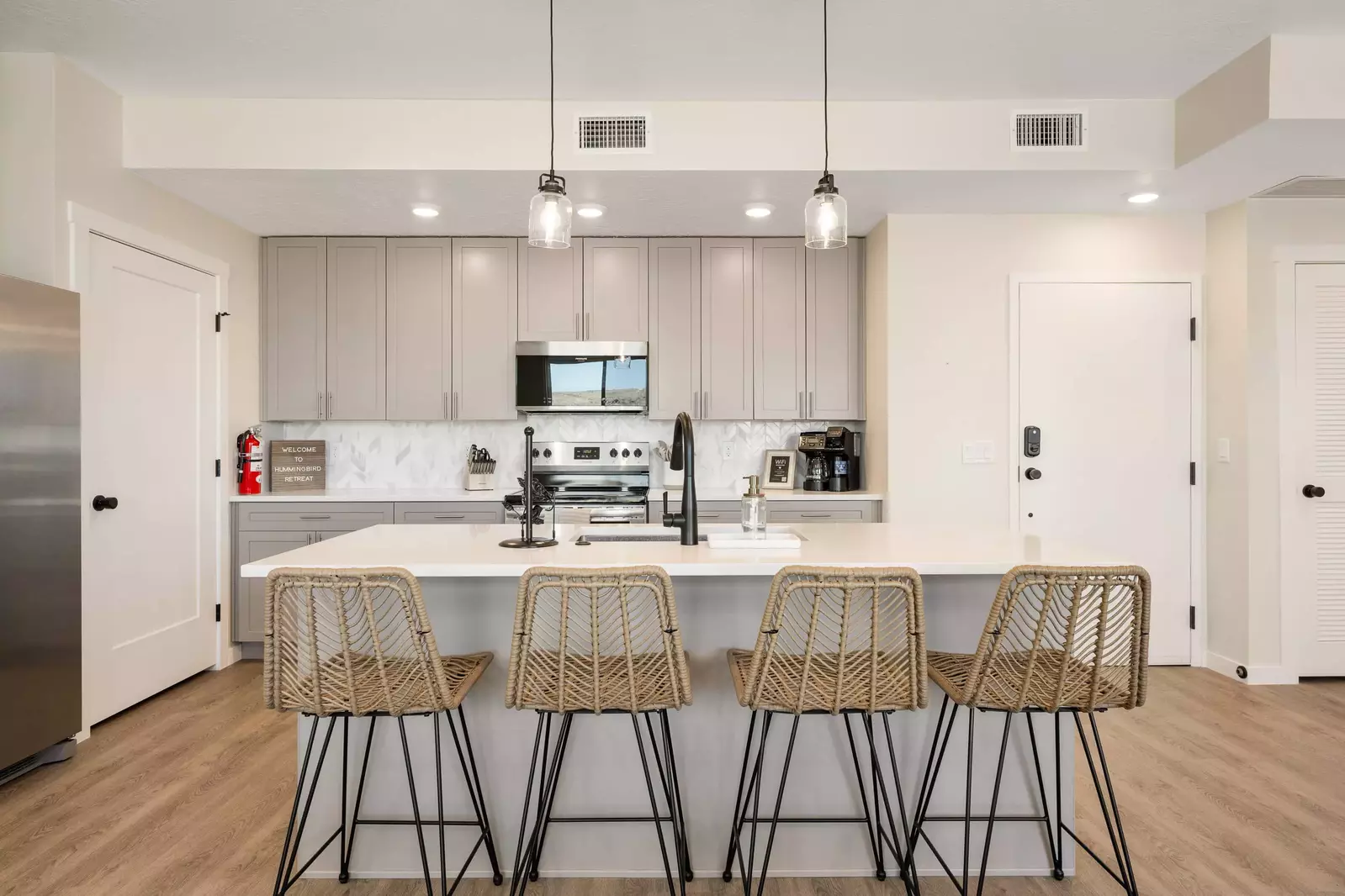 Counter Seating