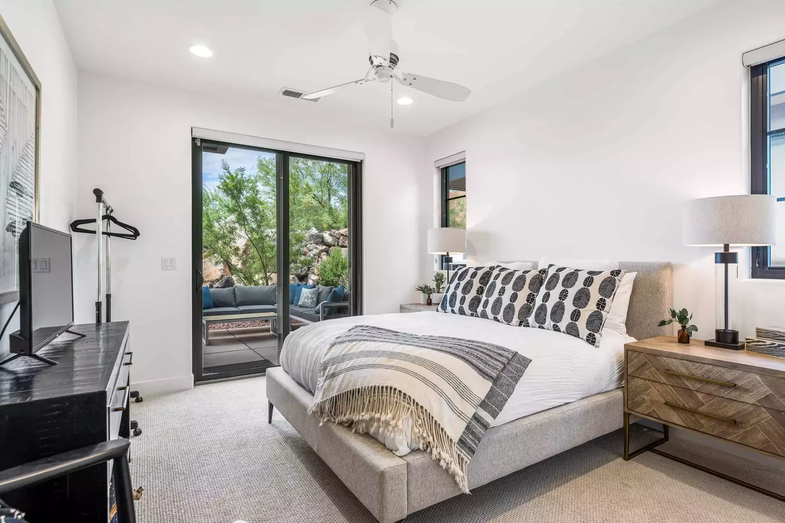 Queen Bedroom