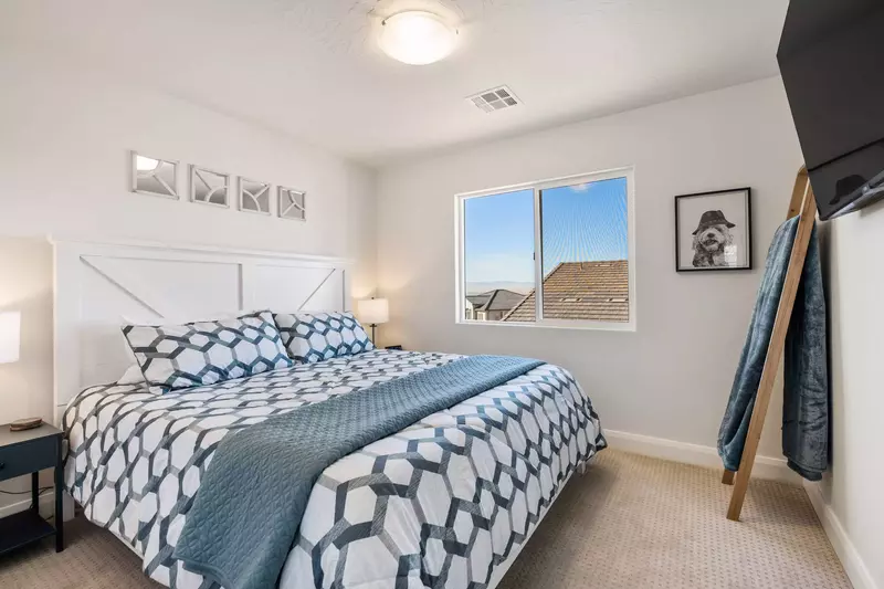 King Bedroom