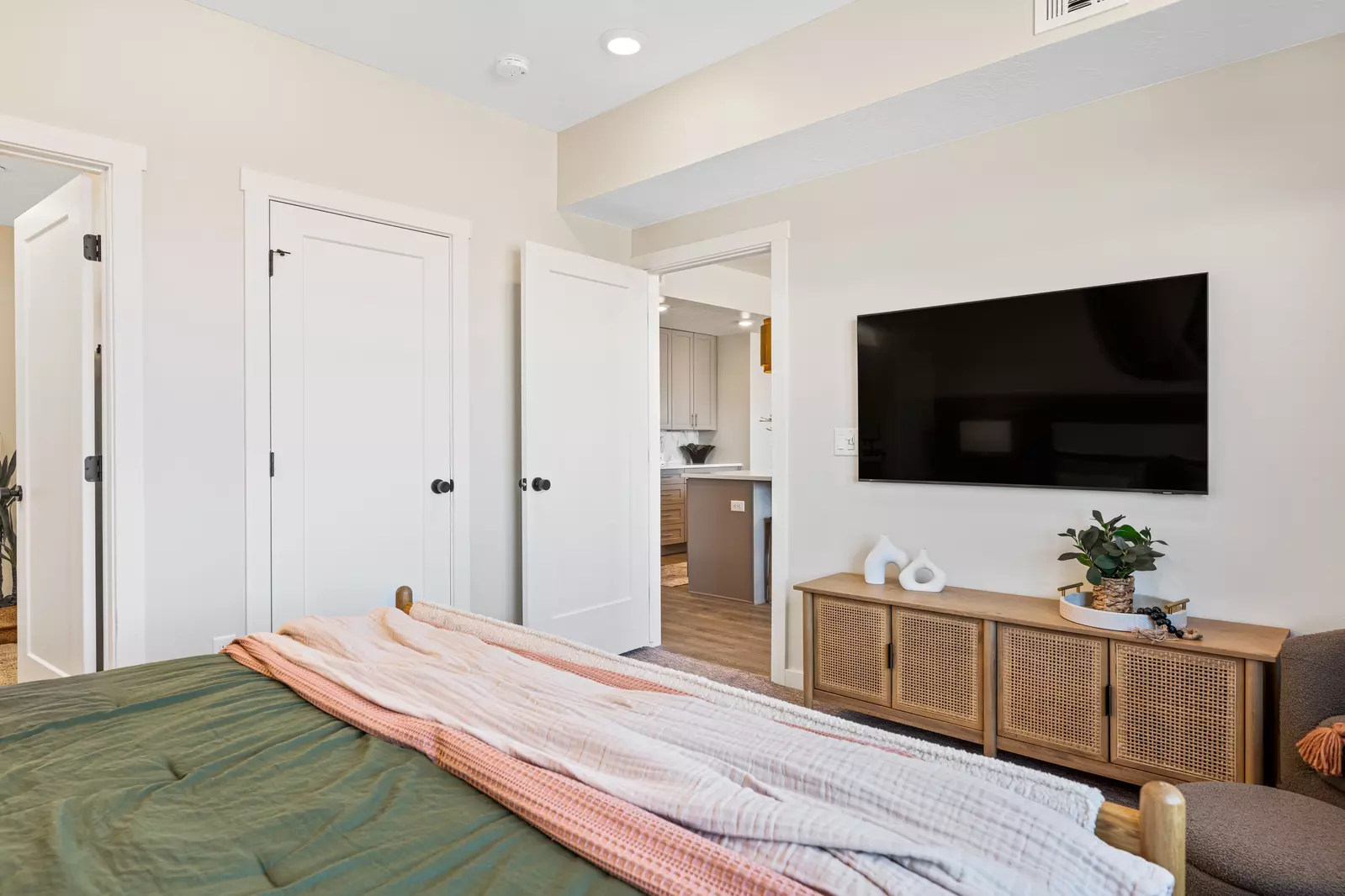 King Bedroom