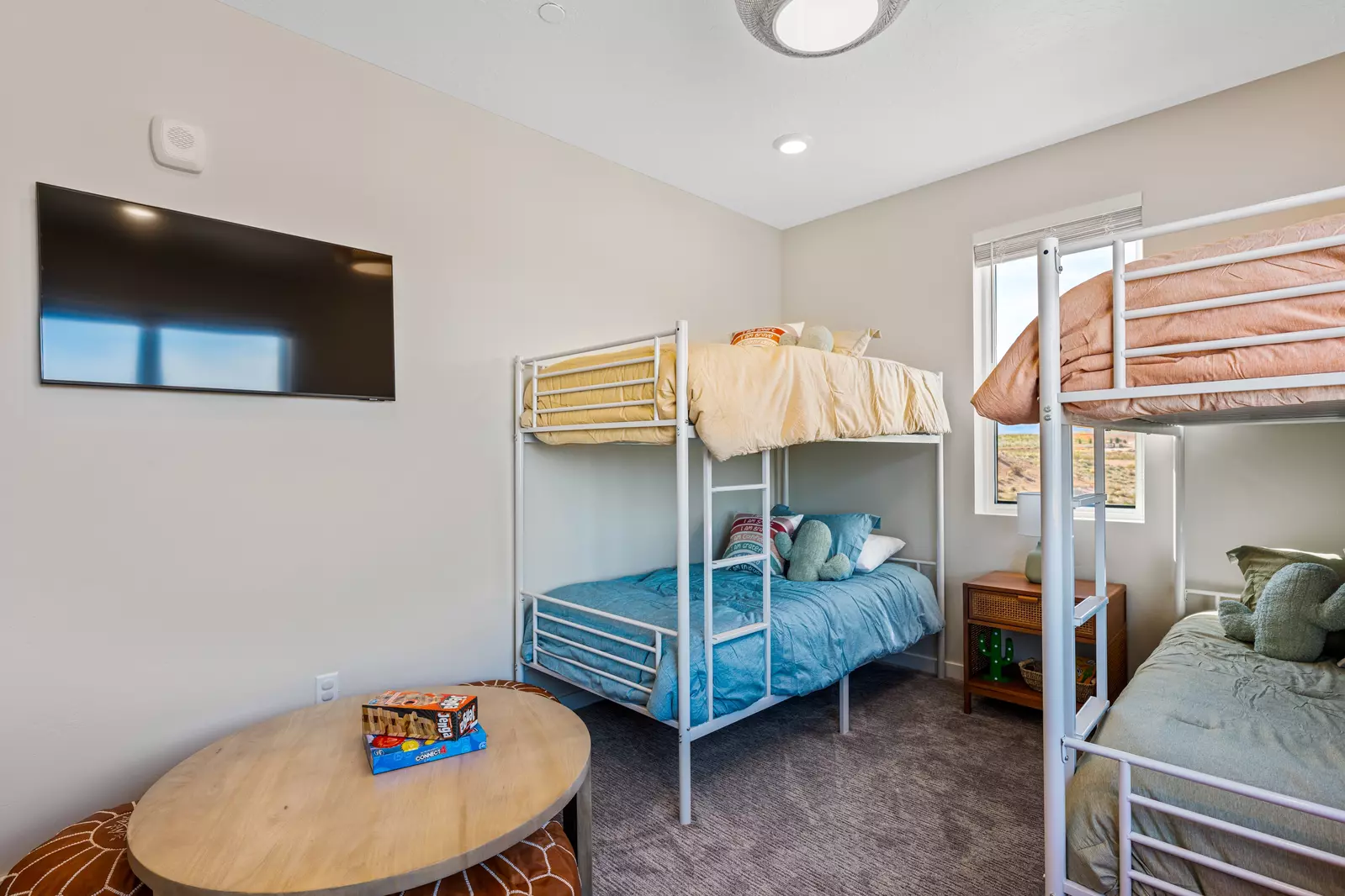 2 T/T Bunkroom
