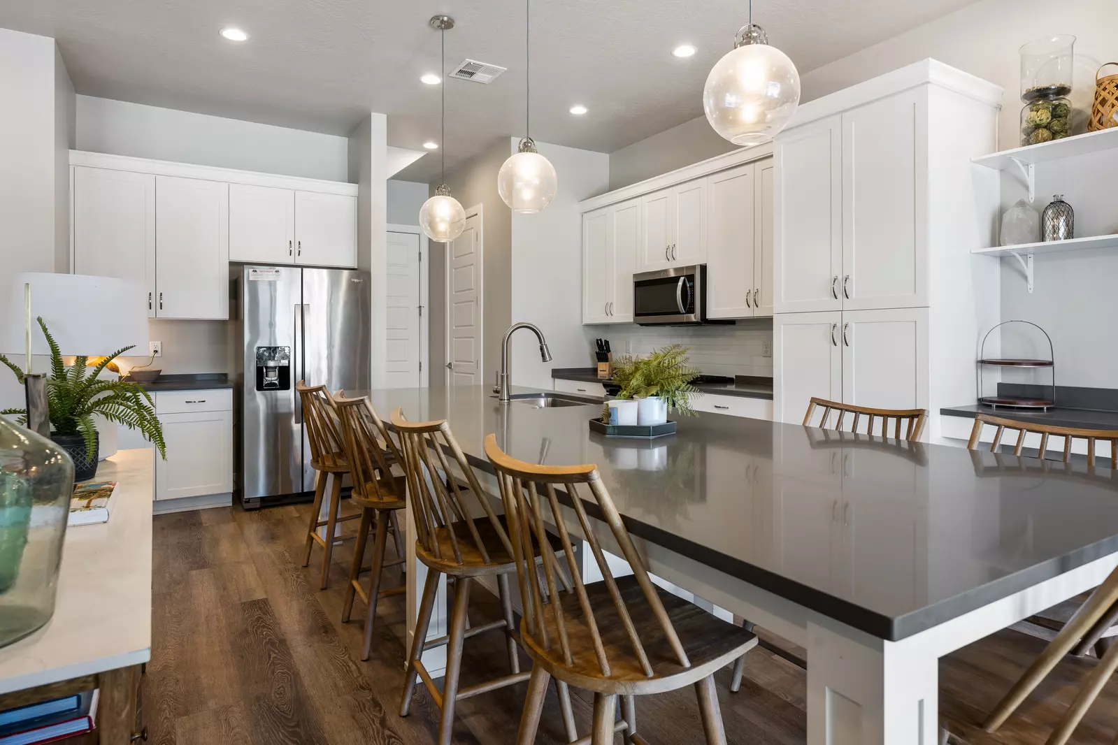 Kitchen Counter Seating