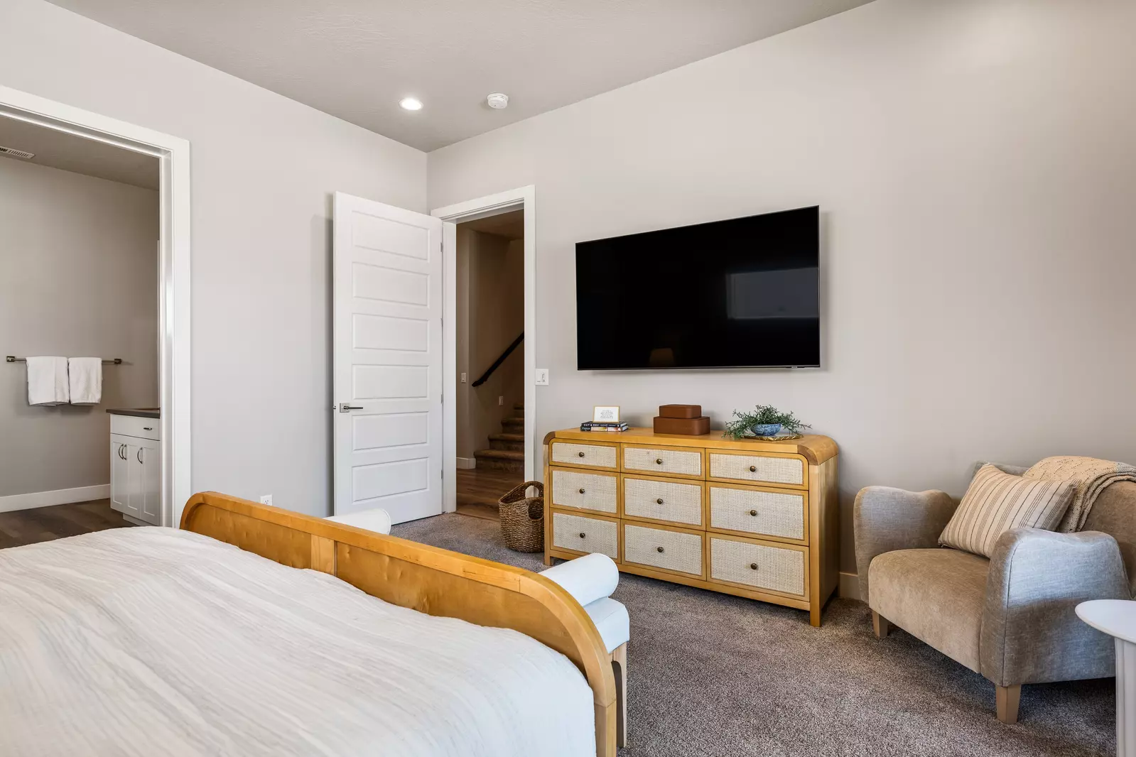 King Bedroom