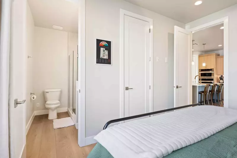 King Bedroom