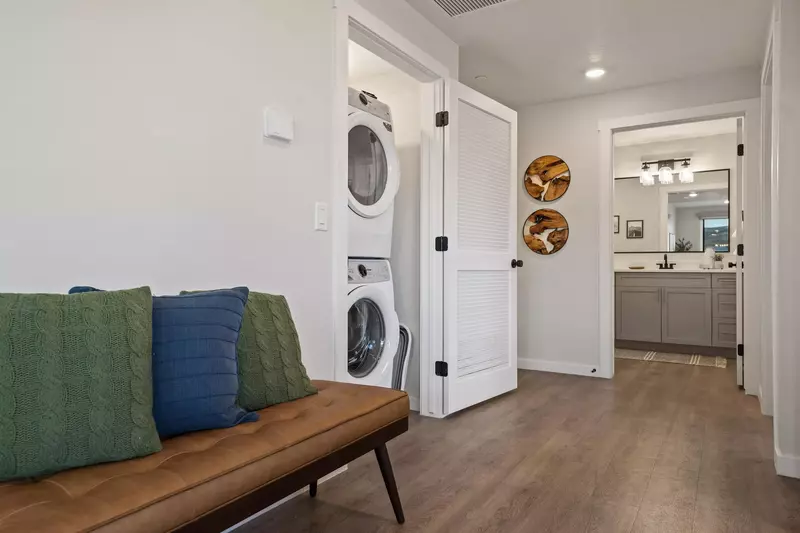 Washer & Dryer