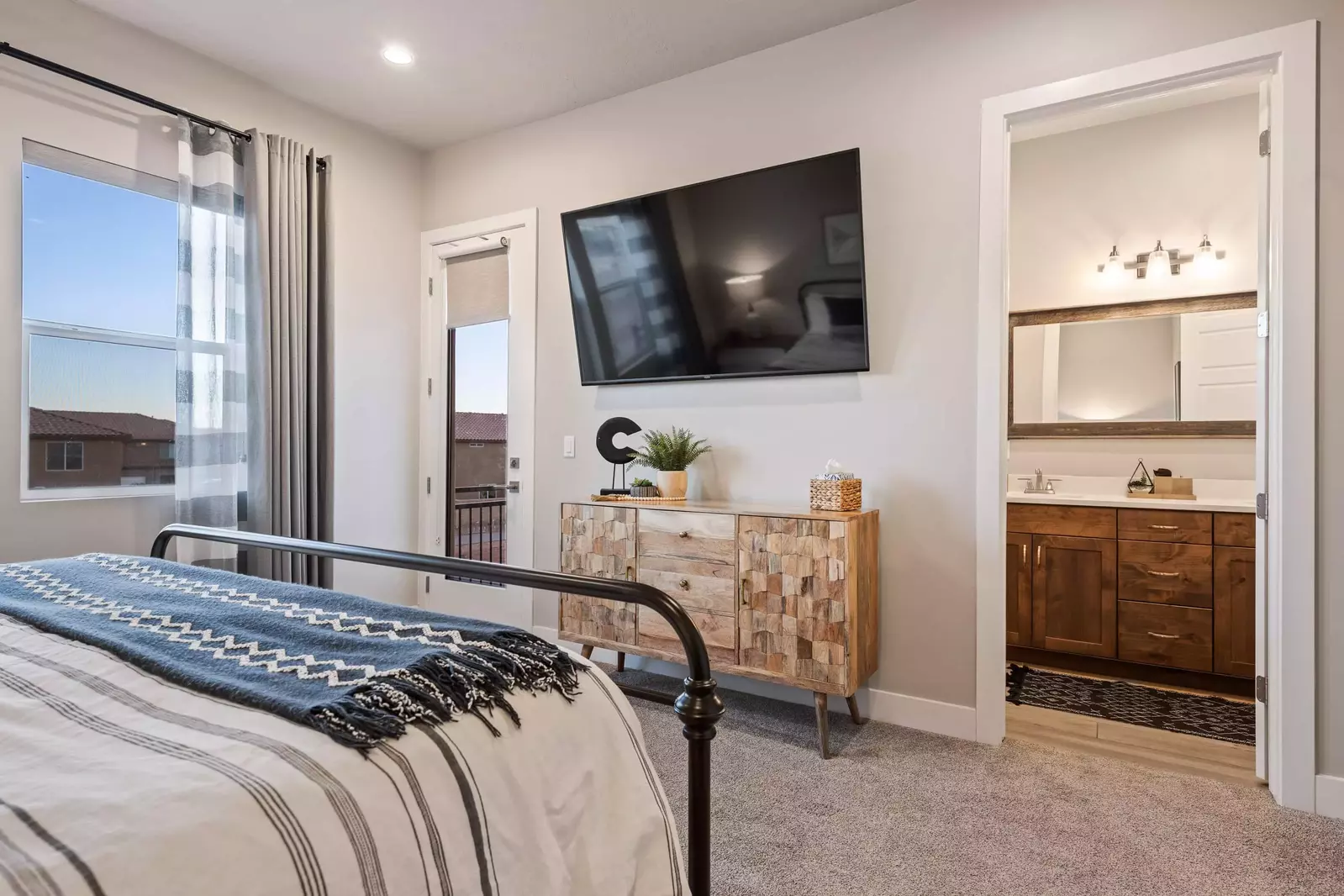 King Bedroom