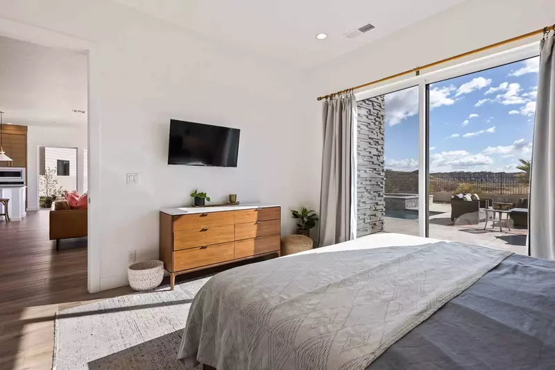 King Bedroom