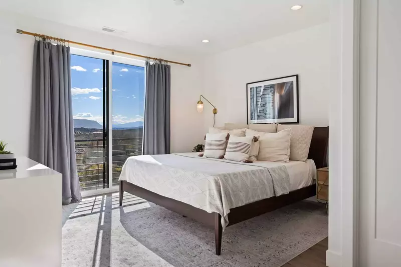 King Bedroom