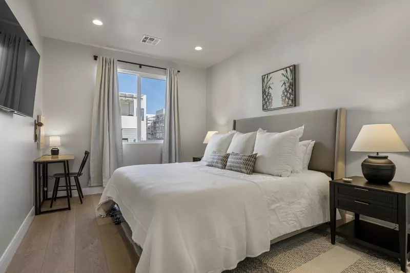 King Bedroom