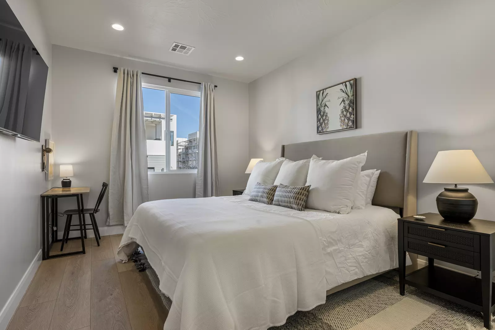King Bedroom