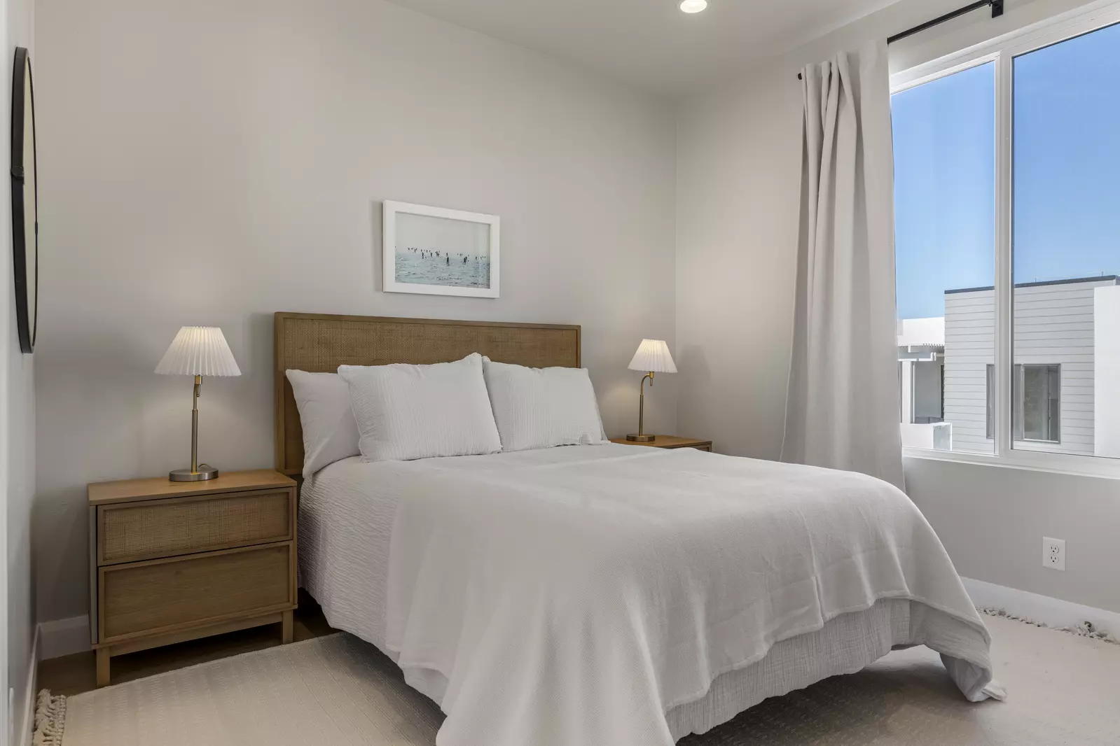 Full Bedroom