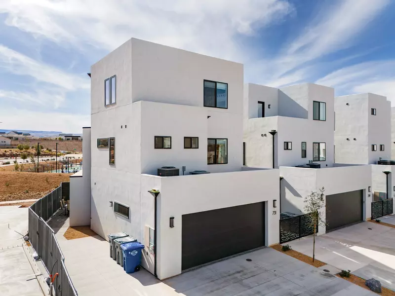 Back Exterior View