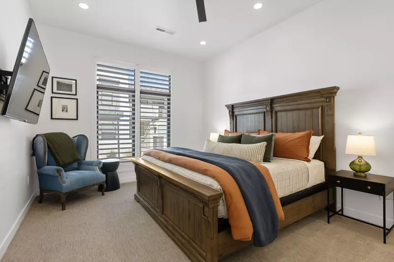 King Bedroom
