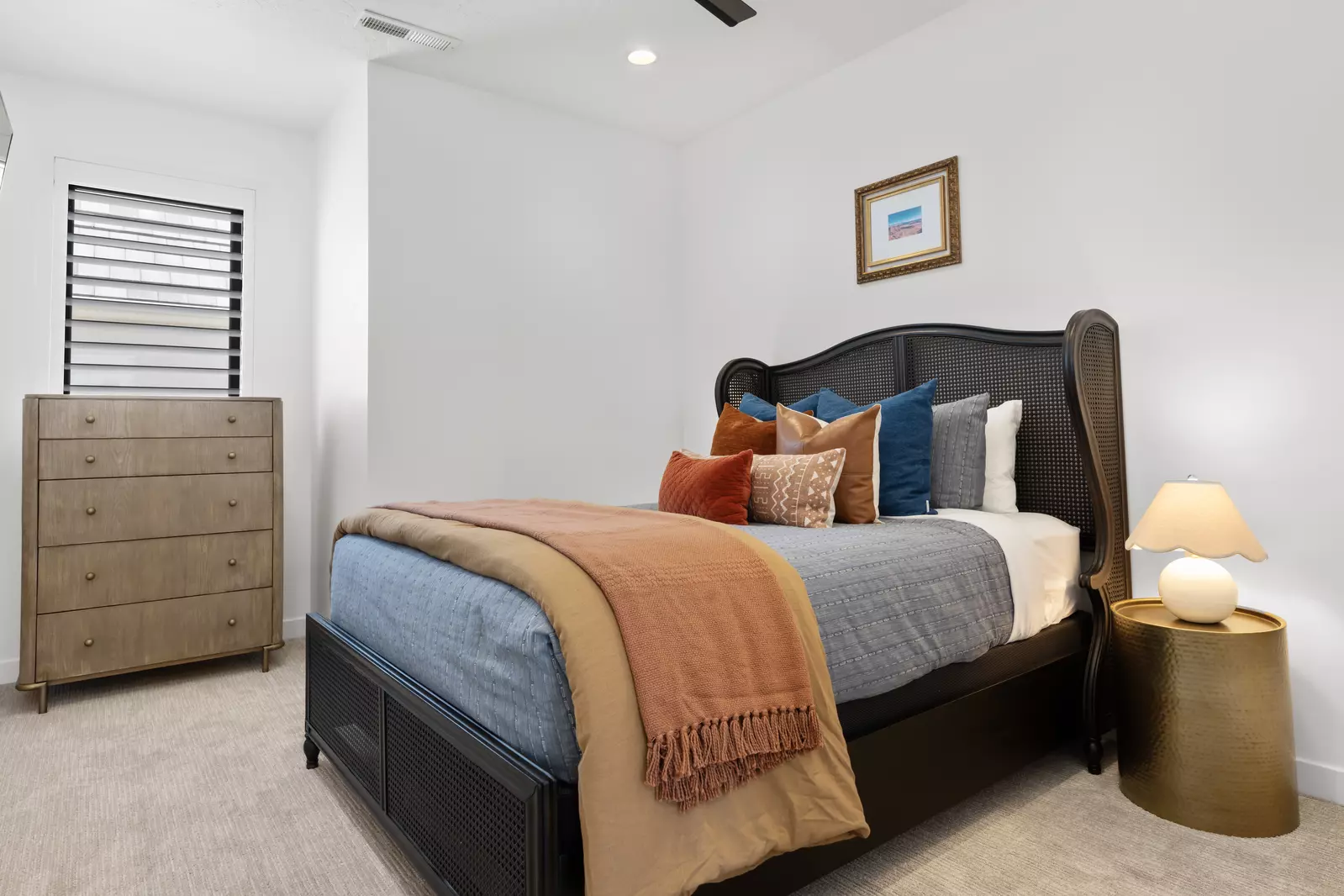 Queen Bedroom