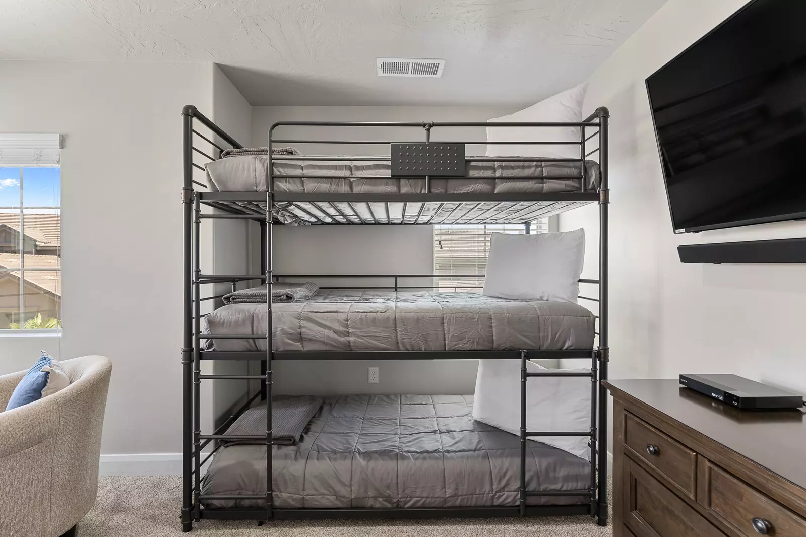 Twin / Twin / Twin Bunk and King Bed