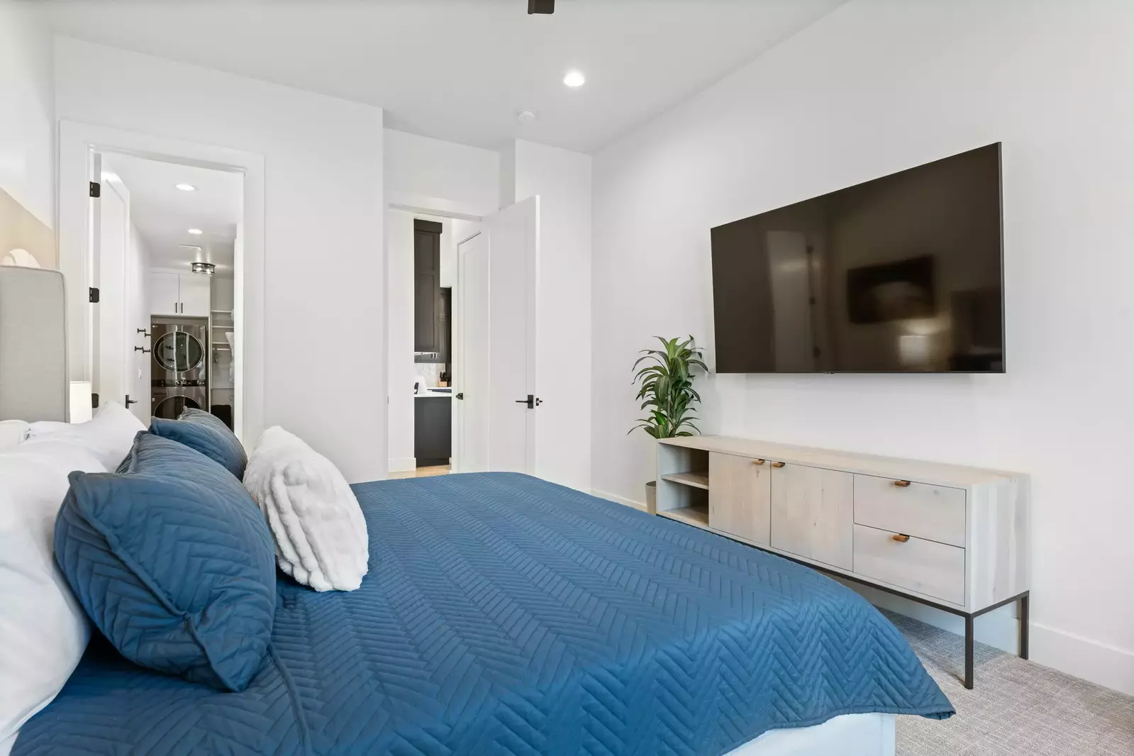 King Ensuite