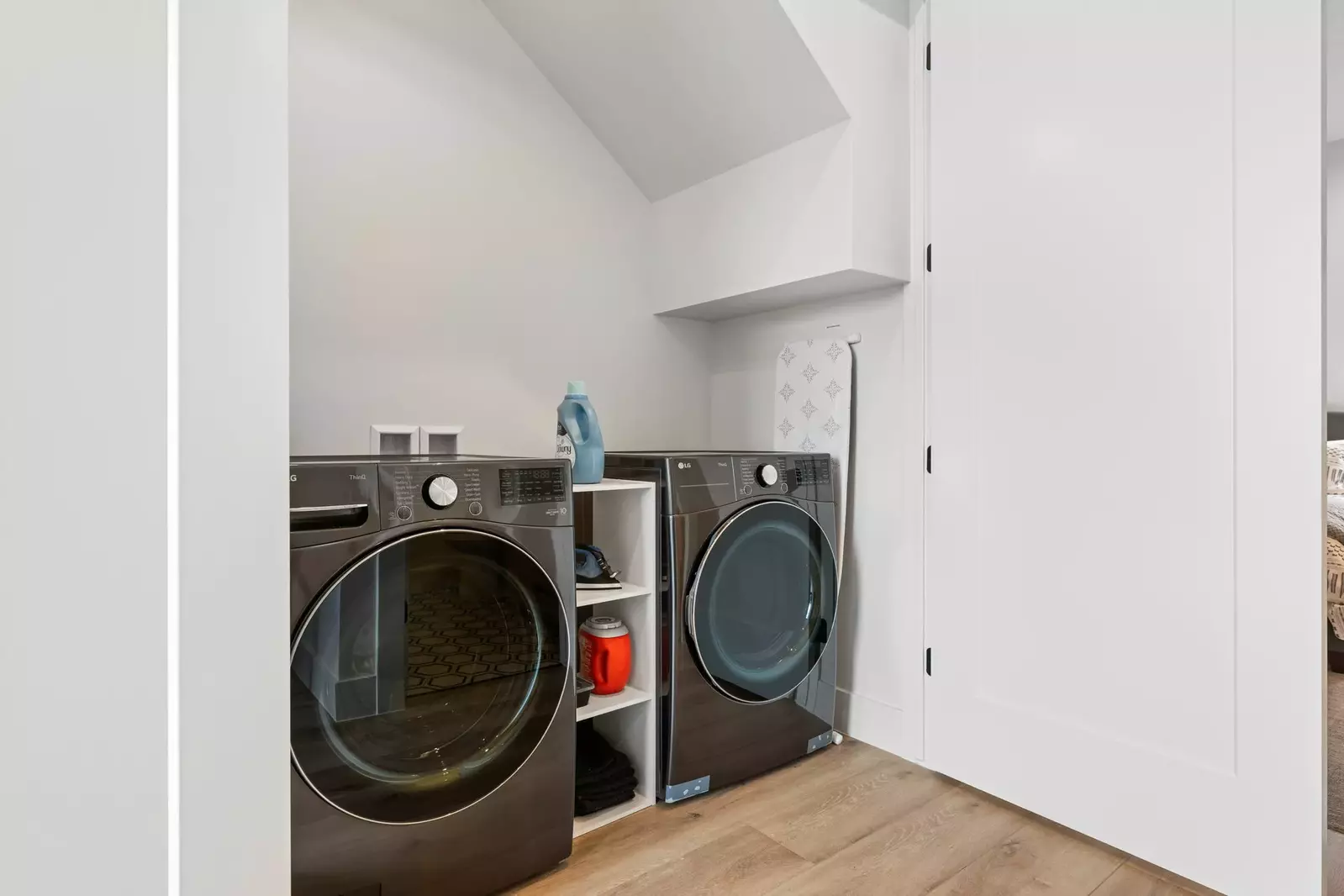 2 Sets of Washers / Dryers