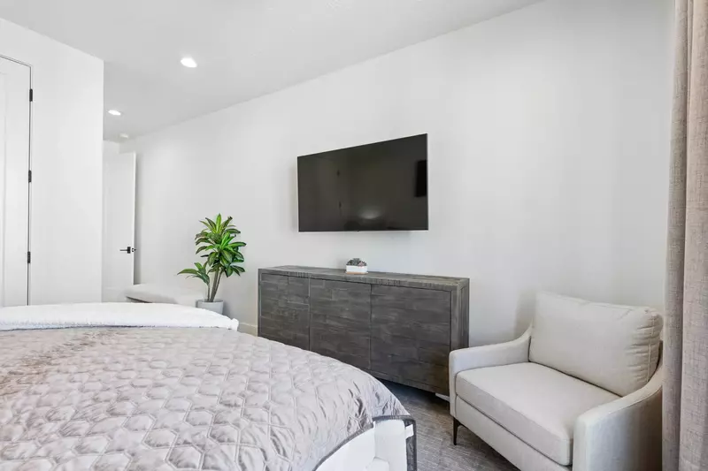 King Ensuite