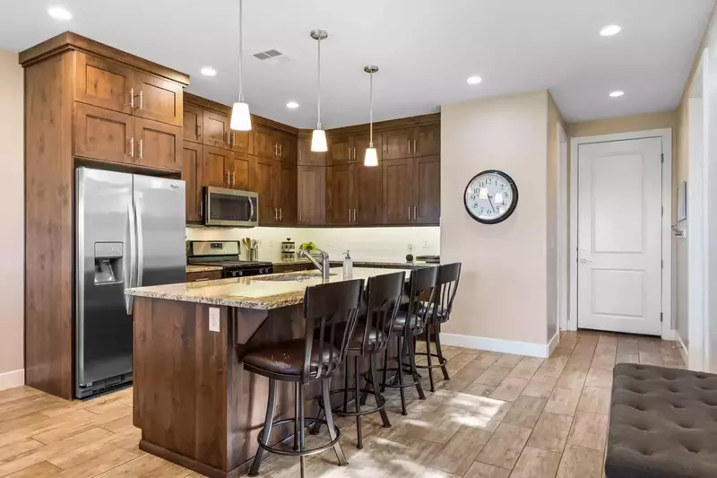 Kitchen #76