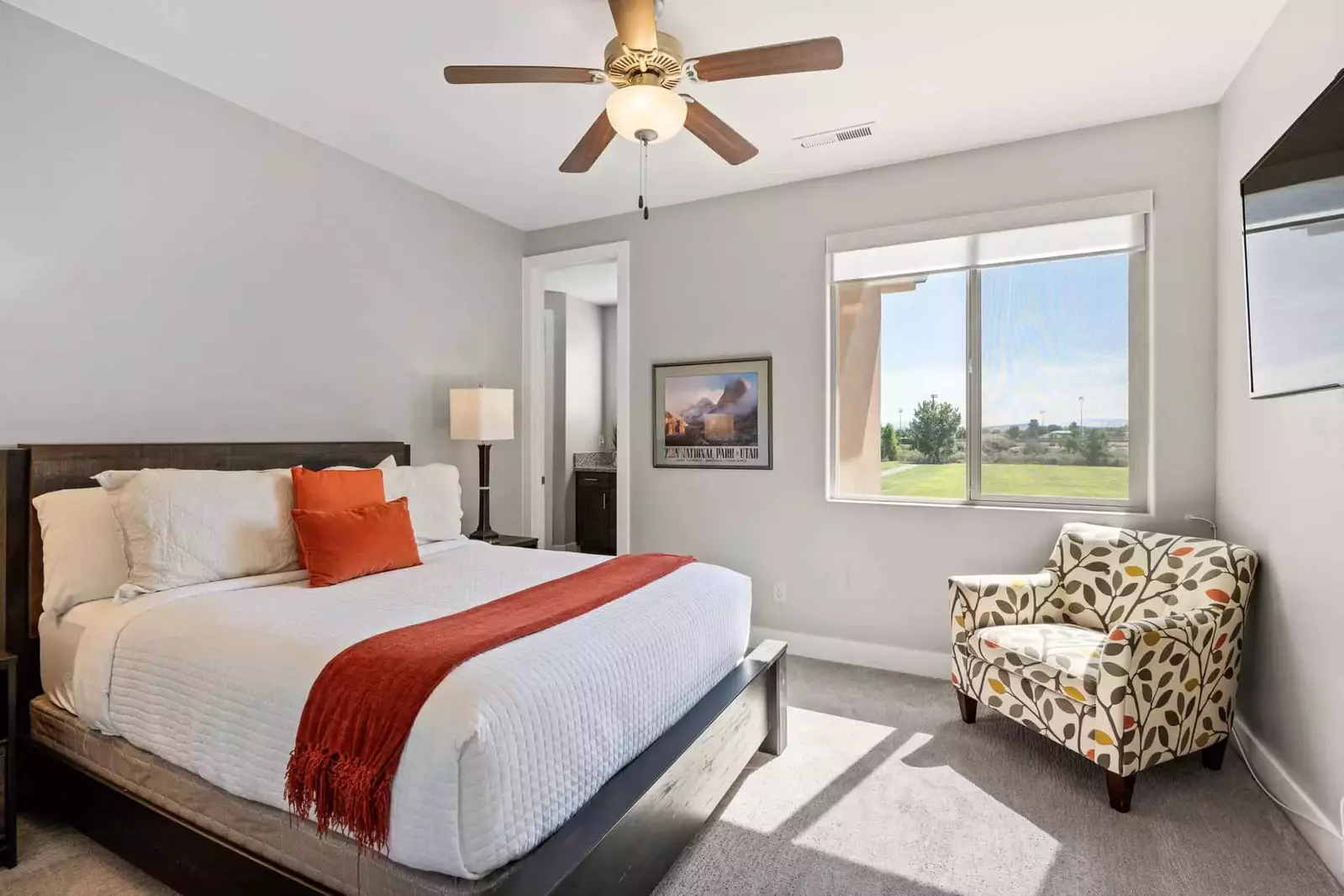 Queen Bedroom #76