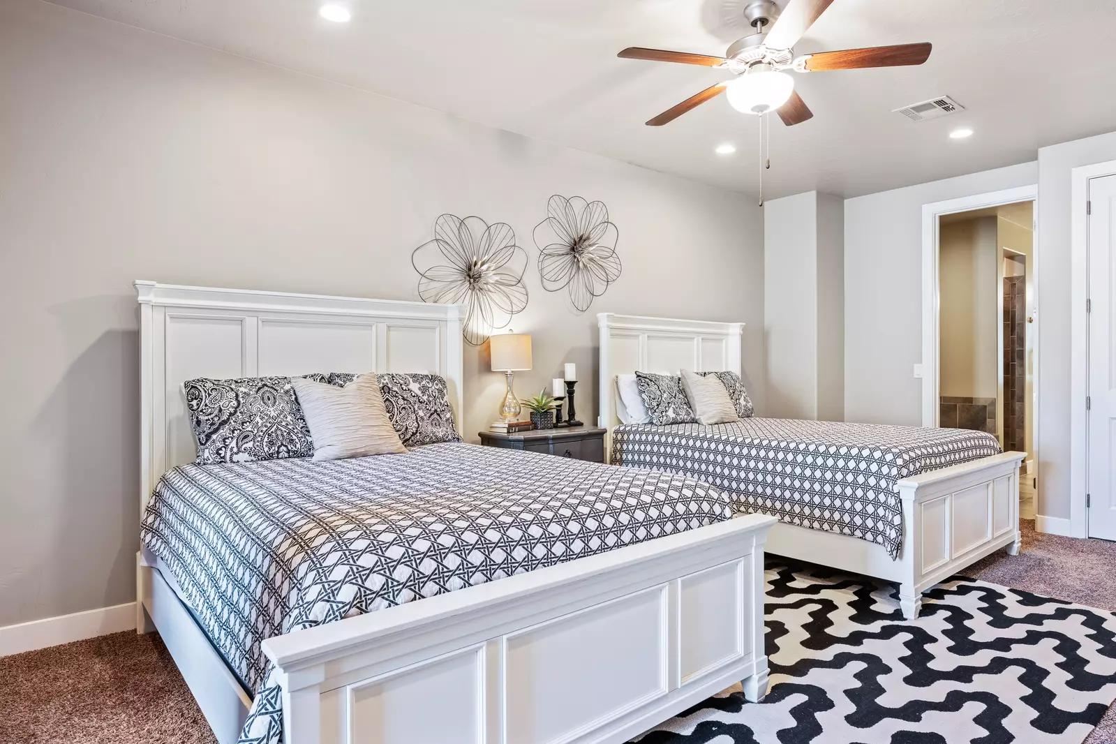 Queen Bedroom