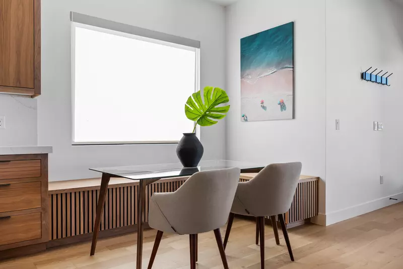 Small Kitchen Table/Desk
