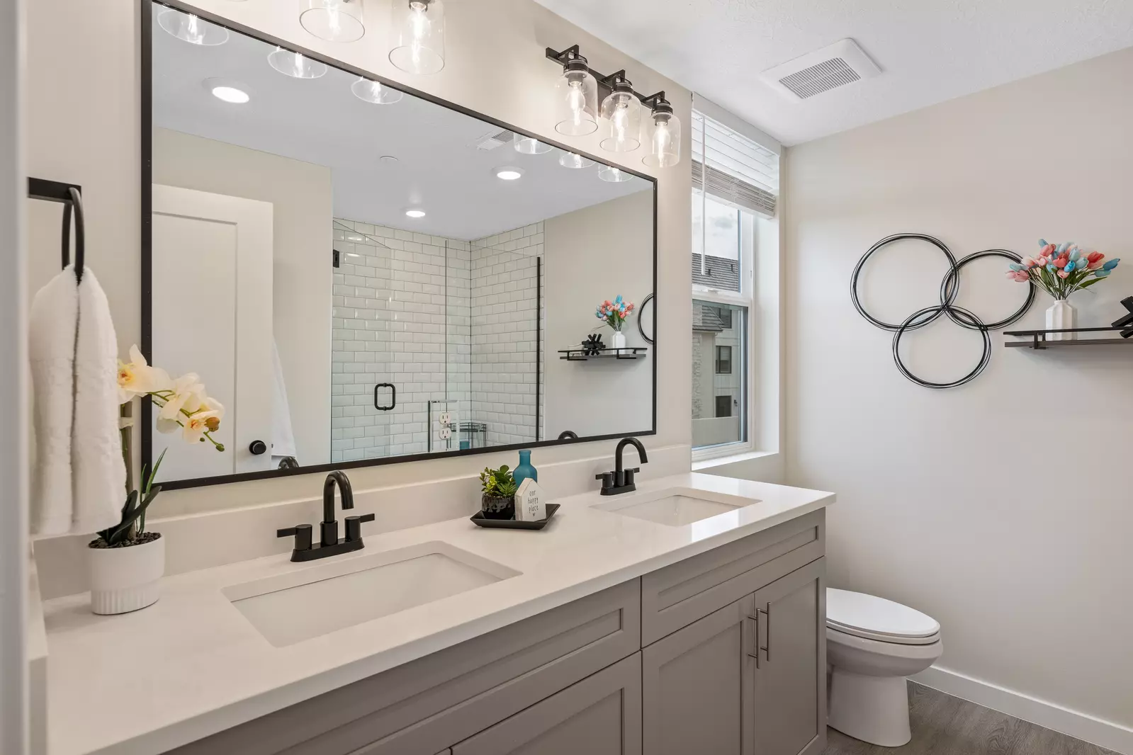 Double Sink Bathroom