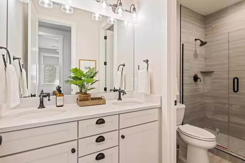 Full Bath