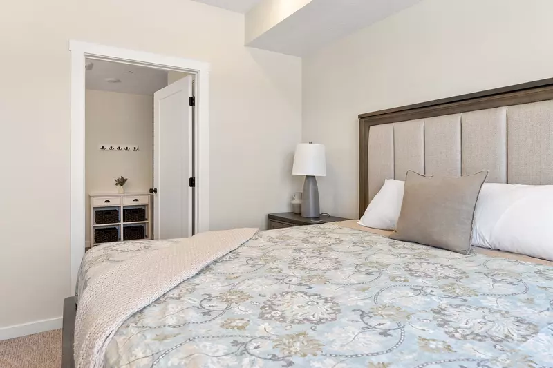 King Bedroom