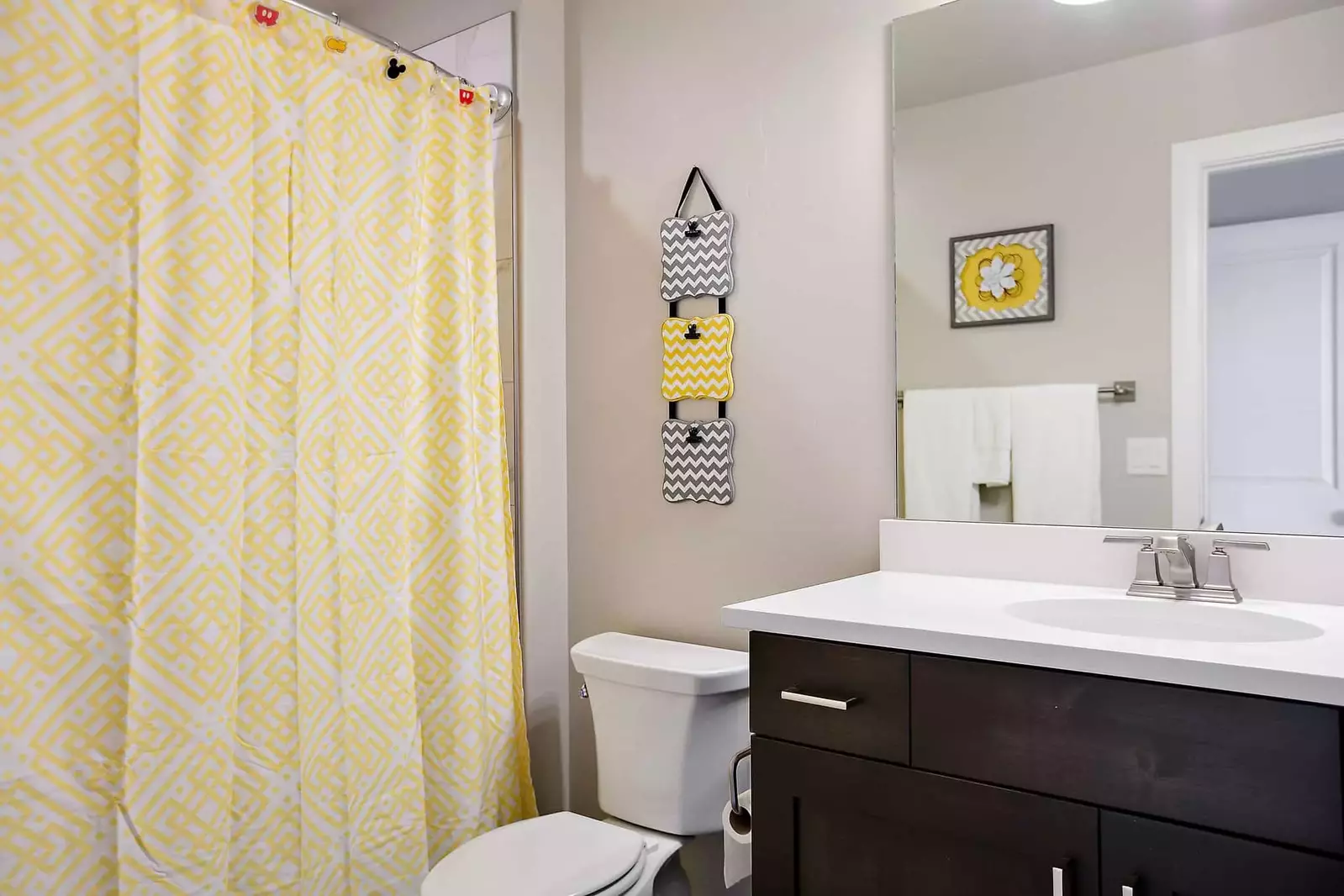 House 2 Bathroom
