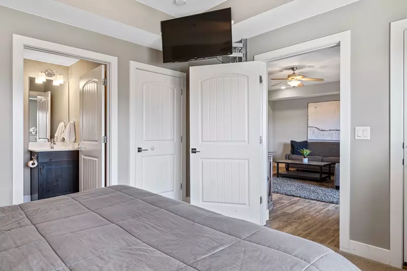 King Bedroom - Unit 2