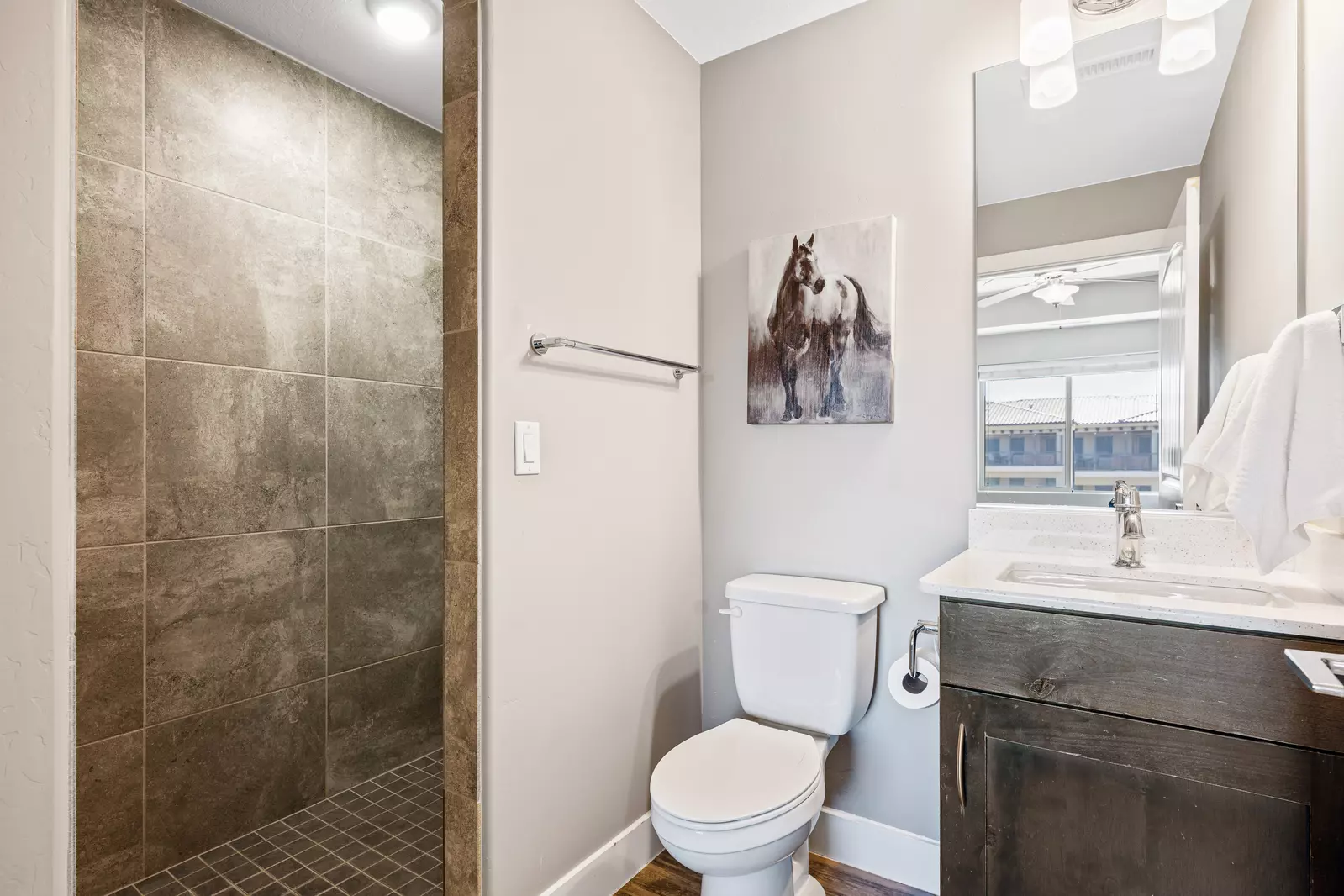 Bathroom Unit 2