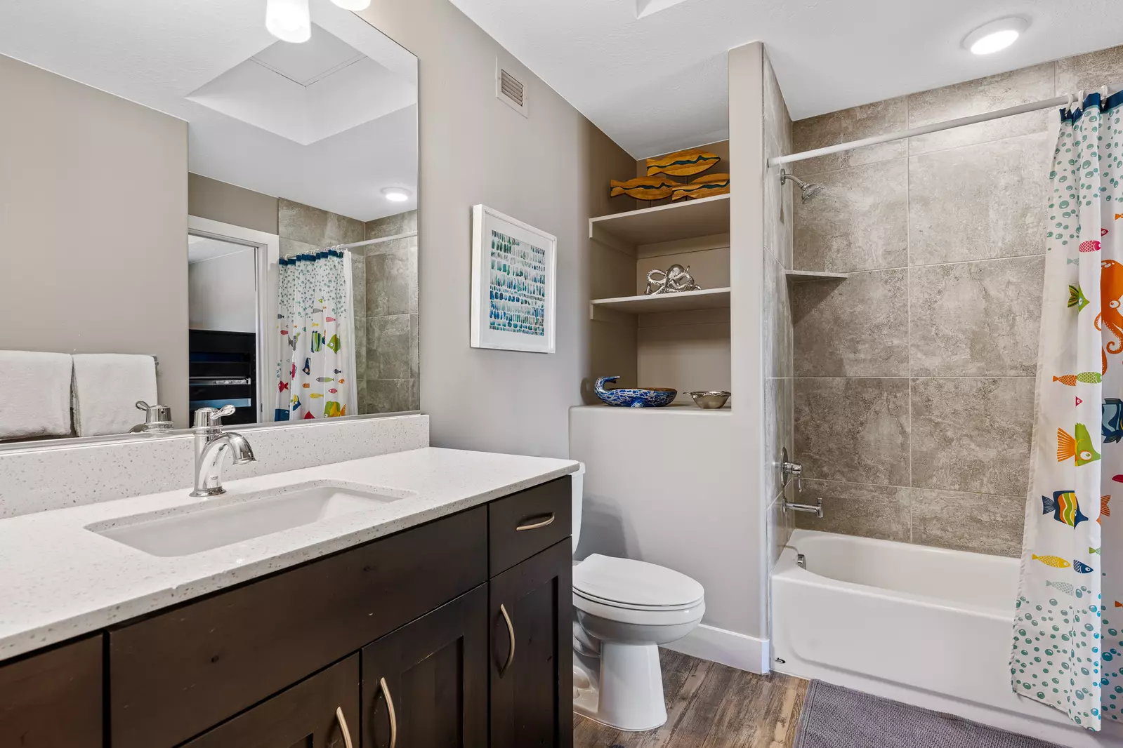 Bathroom Unit 2