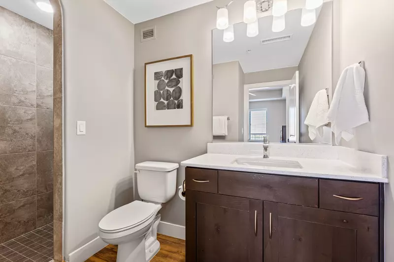 Bathroom Unit 2