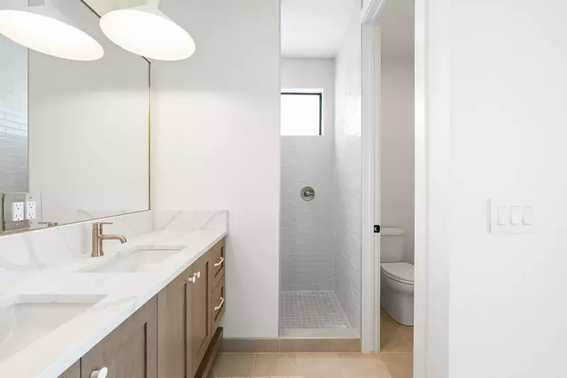 Bathroom Suite