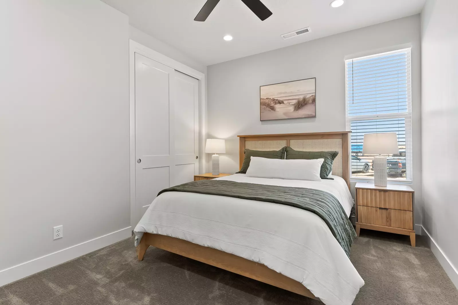 Level 1 Queen Bedroom