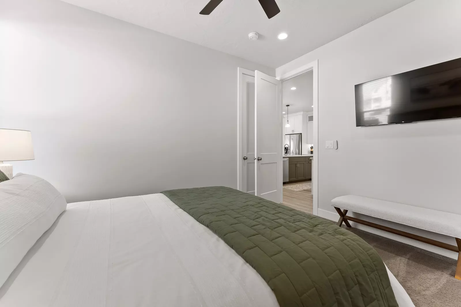 Level 1 Queen Bedroom