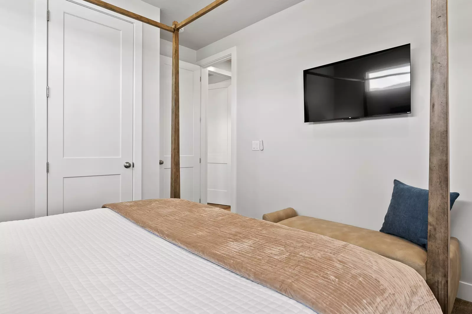 Level 2 California King Bedroom