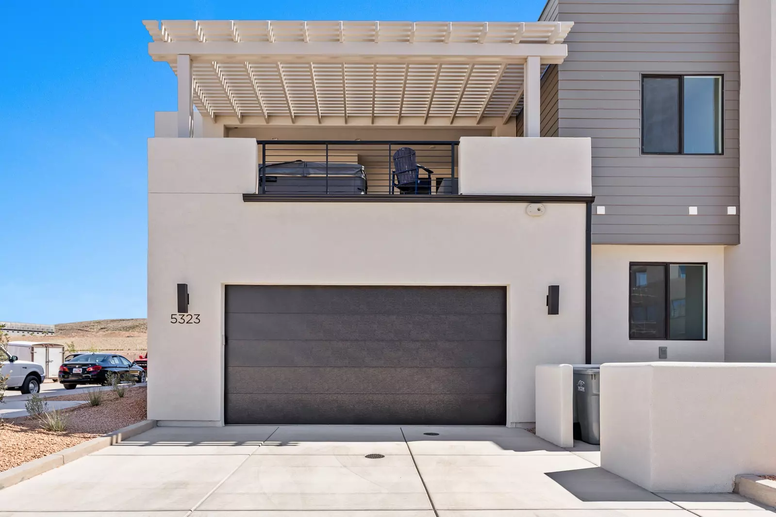 2 Car Garage & Upper Patio with Hot Tub